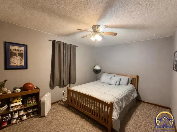 $289,000 | 1004 North 4th Street, Hiawatha, KS 66434