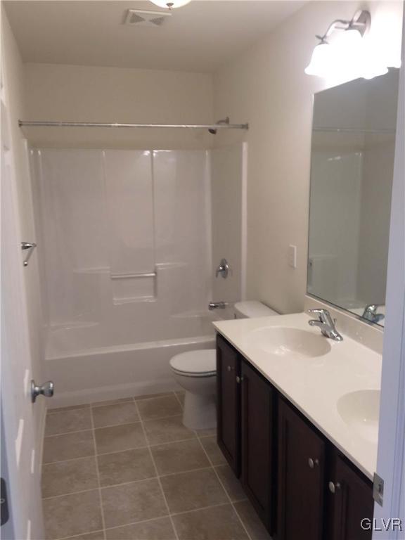 2617 English Ivy Road, Unit 255 Nazareth, PA 18064 - Photo 17 of 26 Gallery Image 17