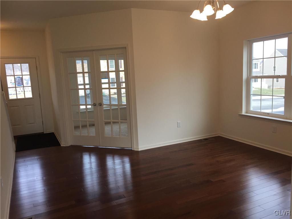 2617 English Ivy Road, Unit 255 Nazareth, PA 18064 - Photo 7 of 26 Gallery Image 7