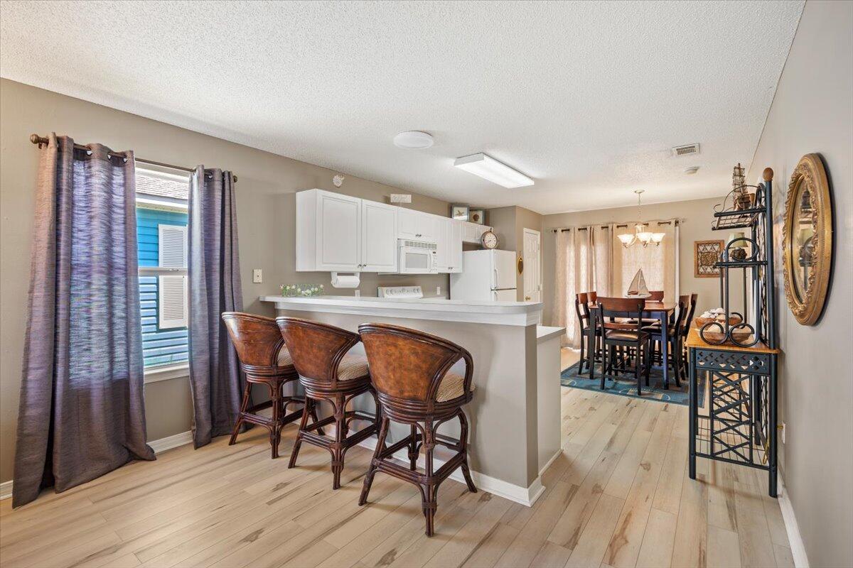 7666 Chablis Circle Navarre, FL 32566 - Photo 6 of 20