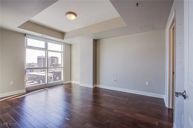 $2,200 | 150 South Las Vegas Boulevard, Unit 1212, Las Vegas, NV 89101