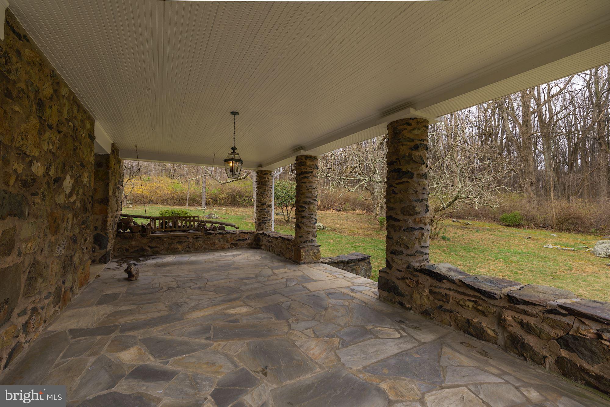 19094 Blue Ridge Mountain Road Bluemont, VA 20135 - Photo 6 of 22 Exterior (General)