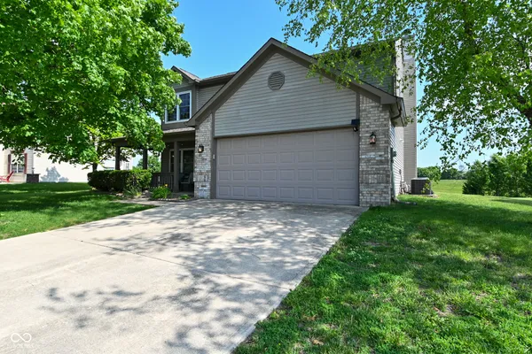 $349,000 | 541 Yorktown Lane, Avon, IN 46123