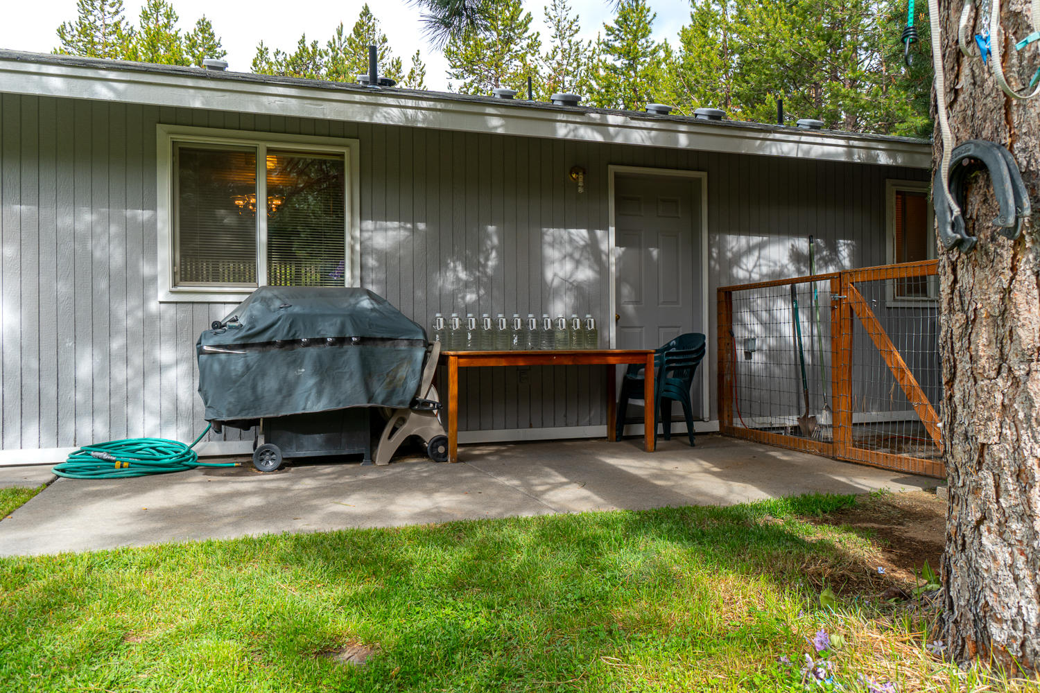 56256 Eider Road Bend, OR 97707 - Photo 23 of 29 56256-011