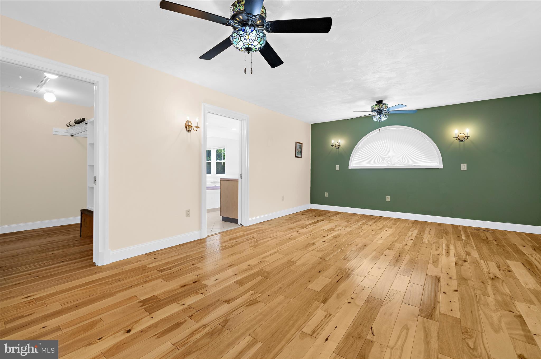 8517 New Cut Road Severn, MD 21144 - Photo 35 of 113 Main Level Primary Bedroom with walk-in closet