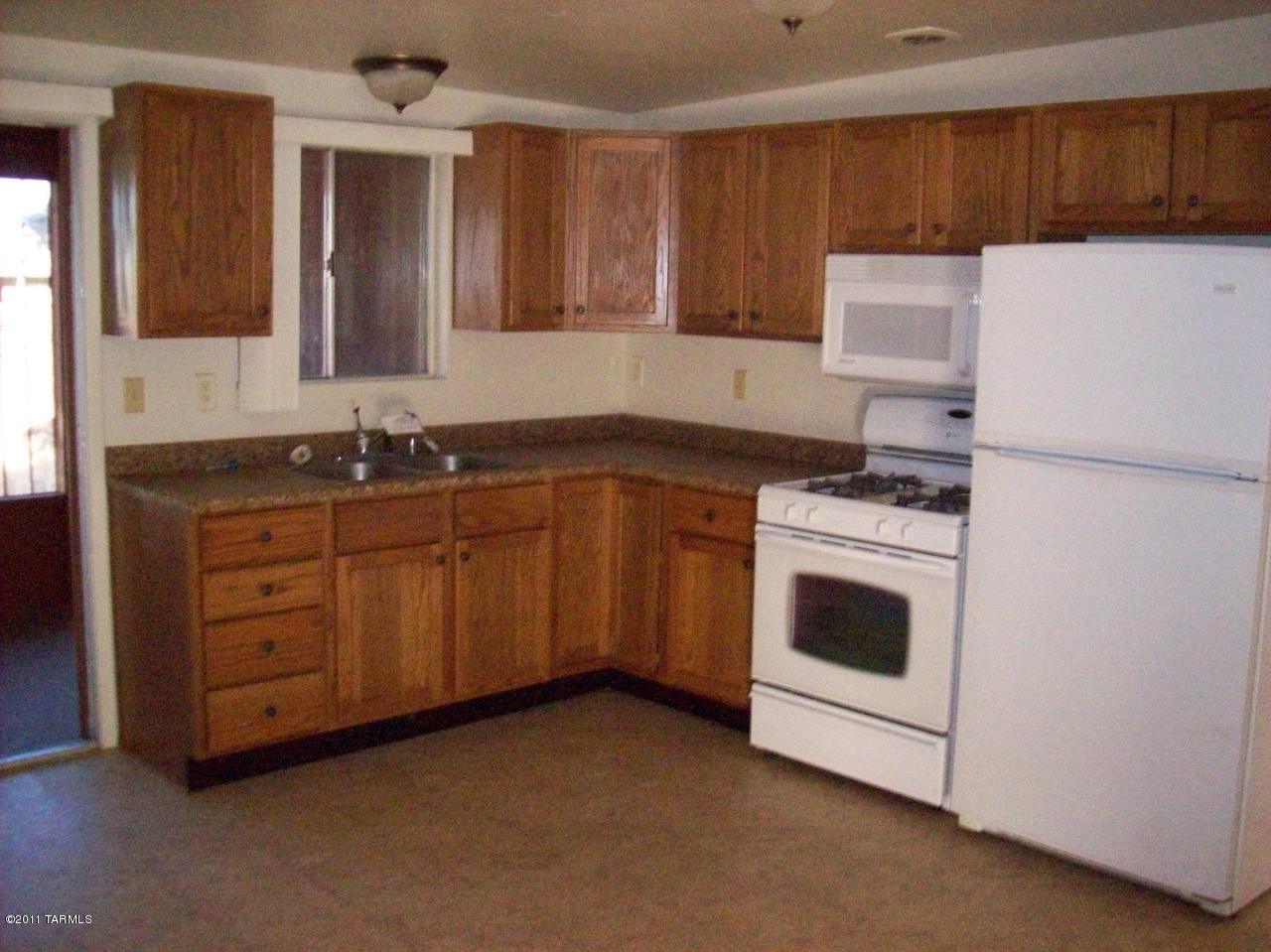 138 West Bilby Road Tucson, AZ 85706 - Photo 3 of 5 Gallery Image 3