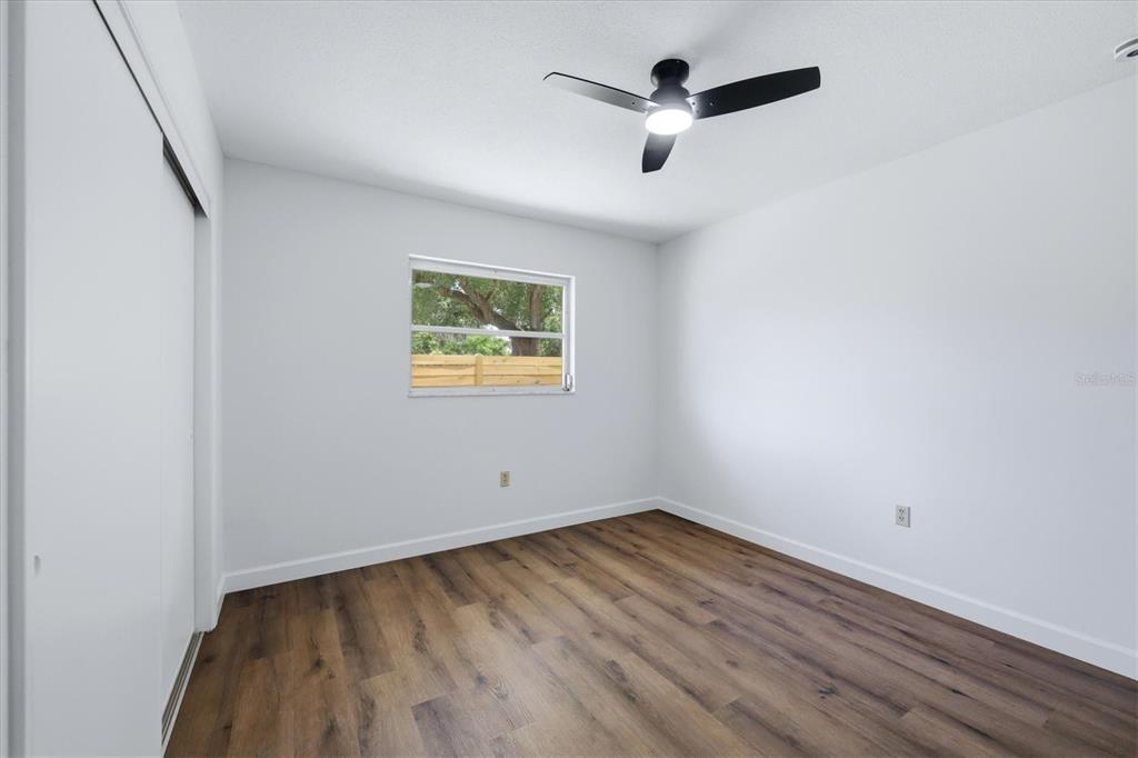 4100 Tee Road Sarasota, FL 34235 - Photo 27 of 35