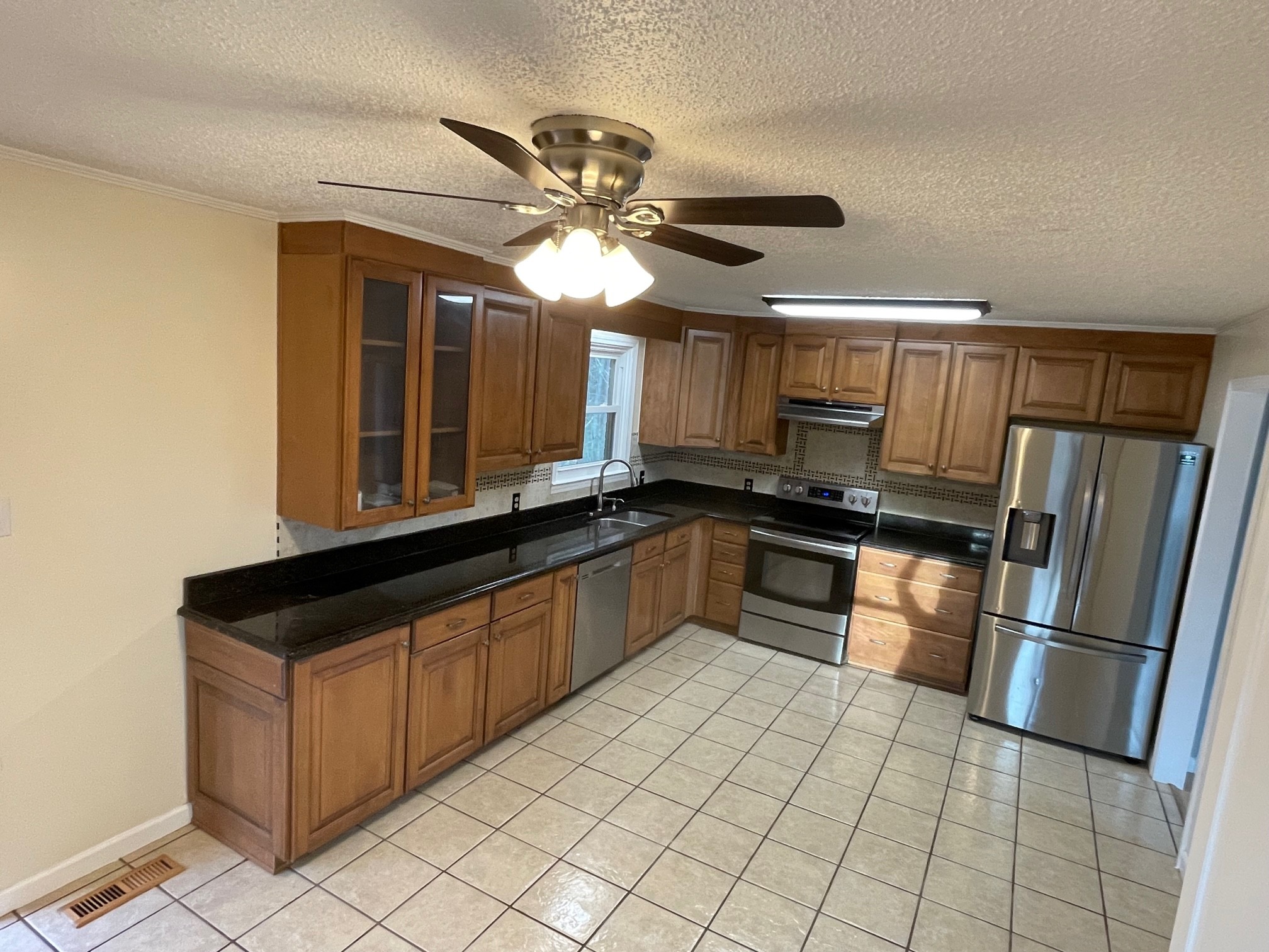 4100 Coleman Road Woodlawn, TN 37191 - Photo 8 of 55 Gallery Image 8