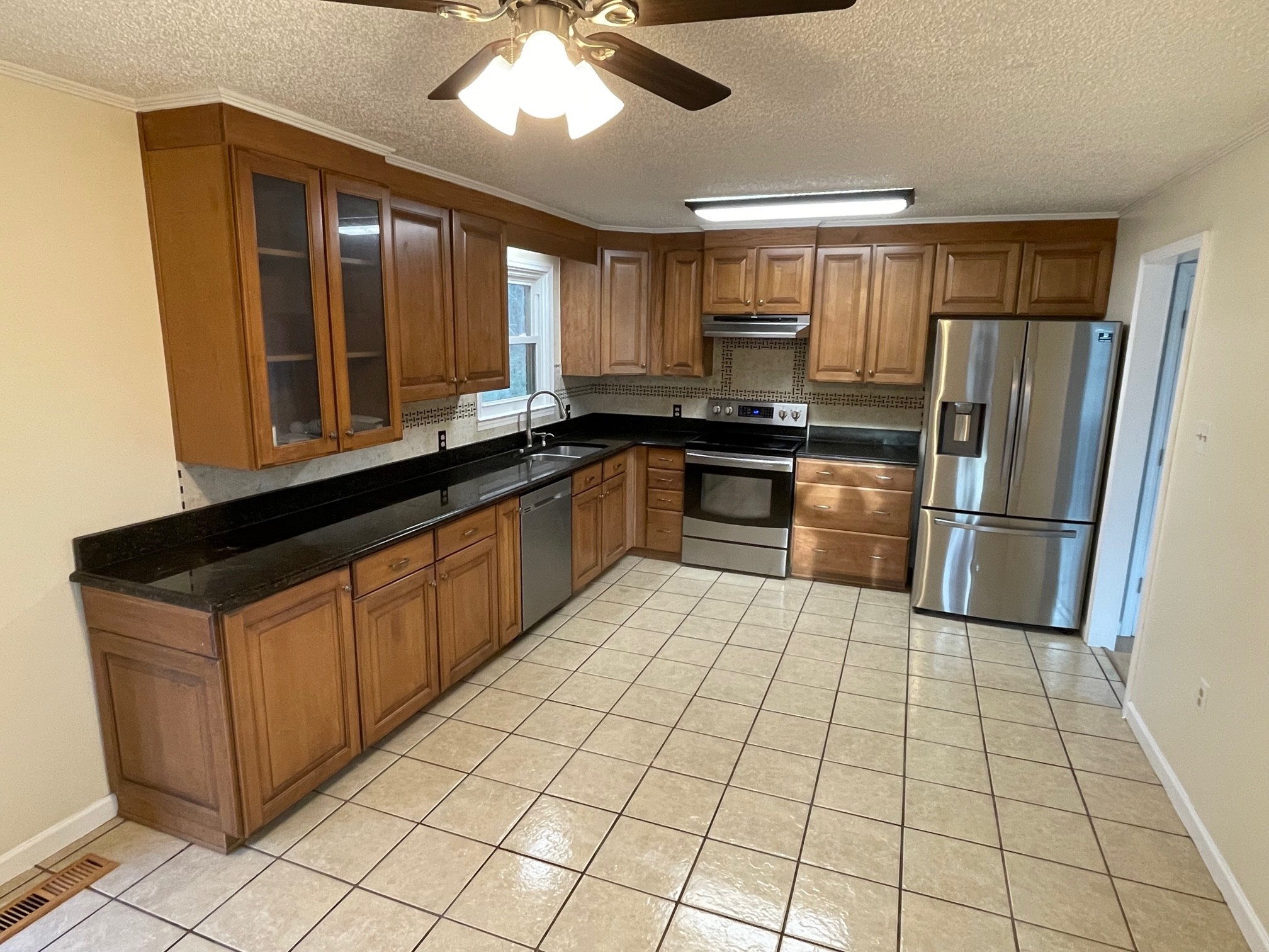 4100 Coleman Road Woodlawn, TN 37191 - Photo 9 of 55 Gallery Image 9