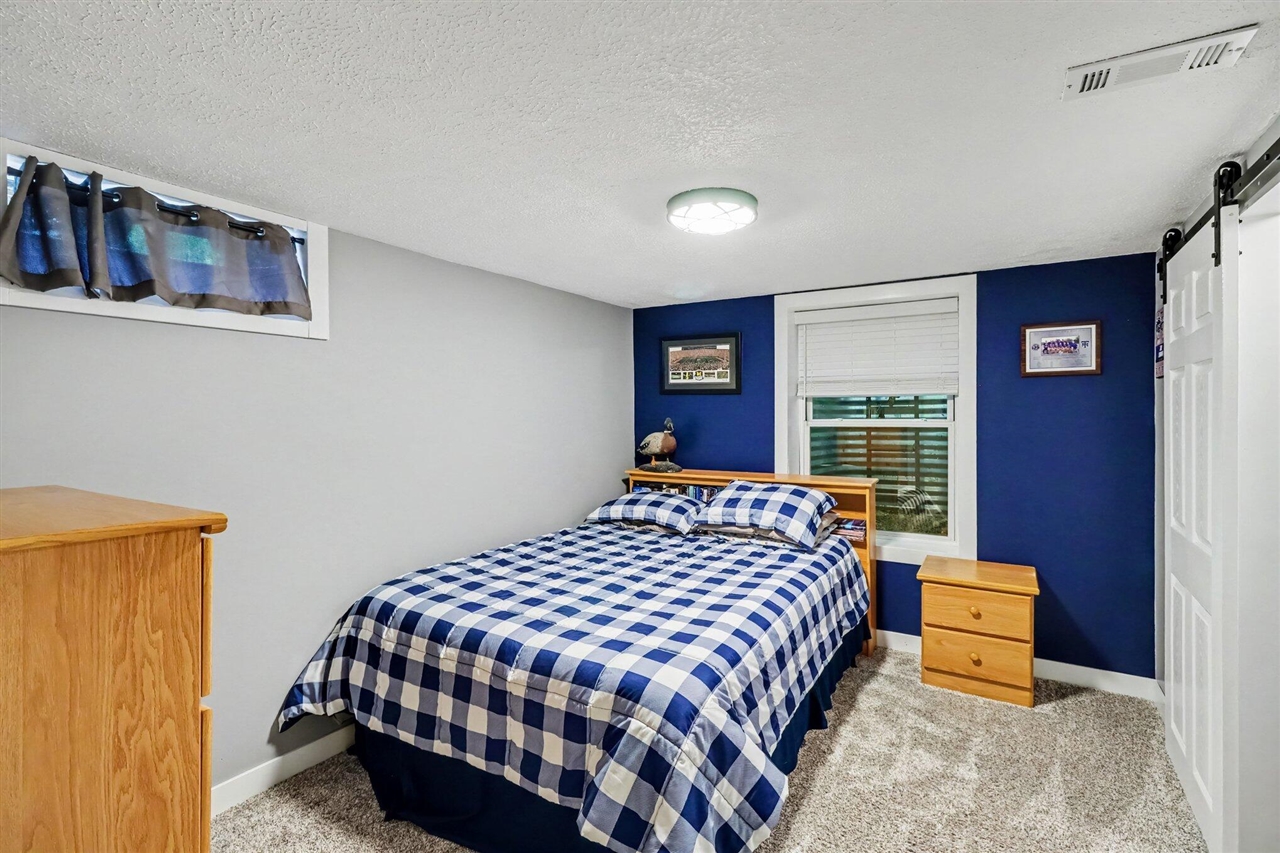 1025 Clausen Avenue Three Rivers, MI 49093 - Photo 18 of 27 Gallery Image 18