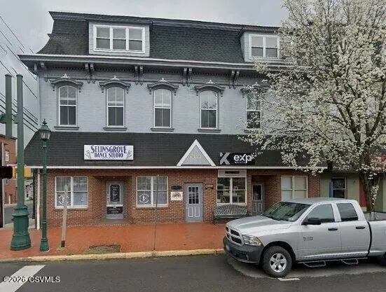 $600 | 3 South Market Street, Selinsgrove, PA 17870