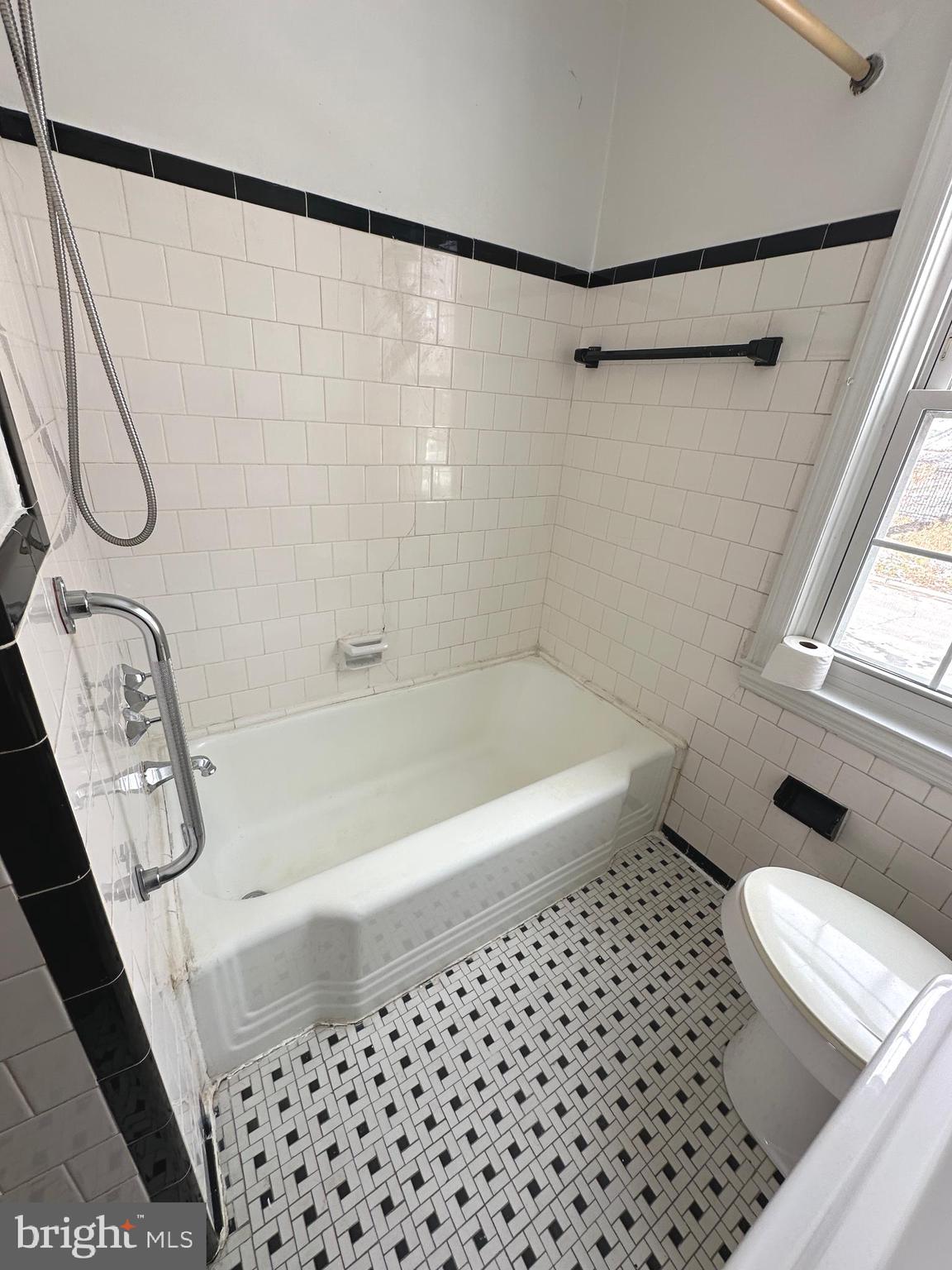 409 Whitfield Road Baltimore, MD 21228 - Photo 24 of 42