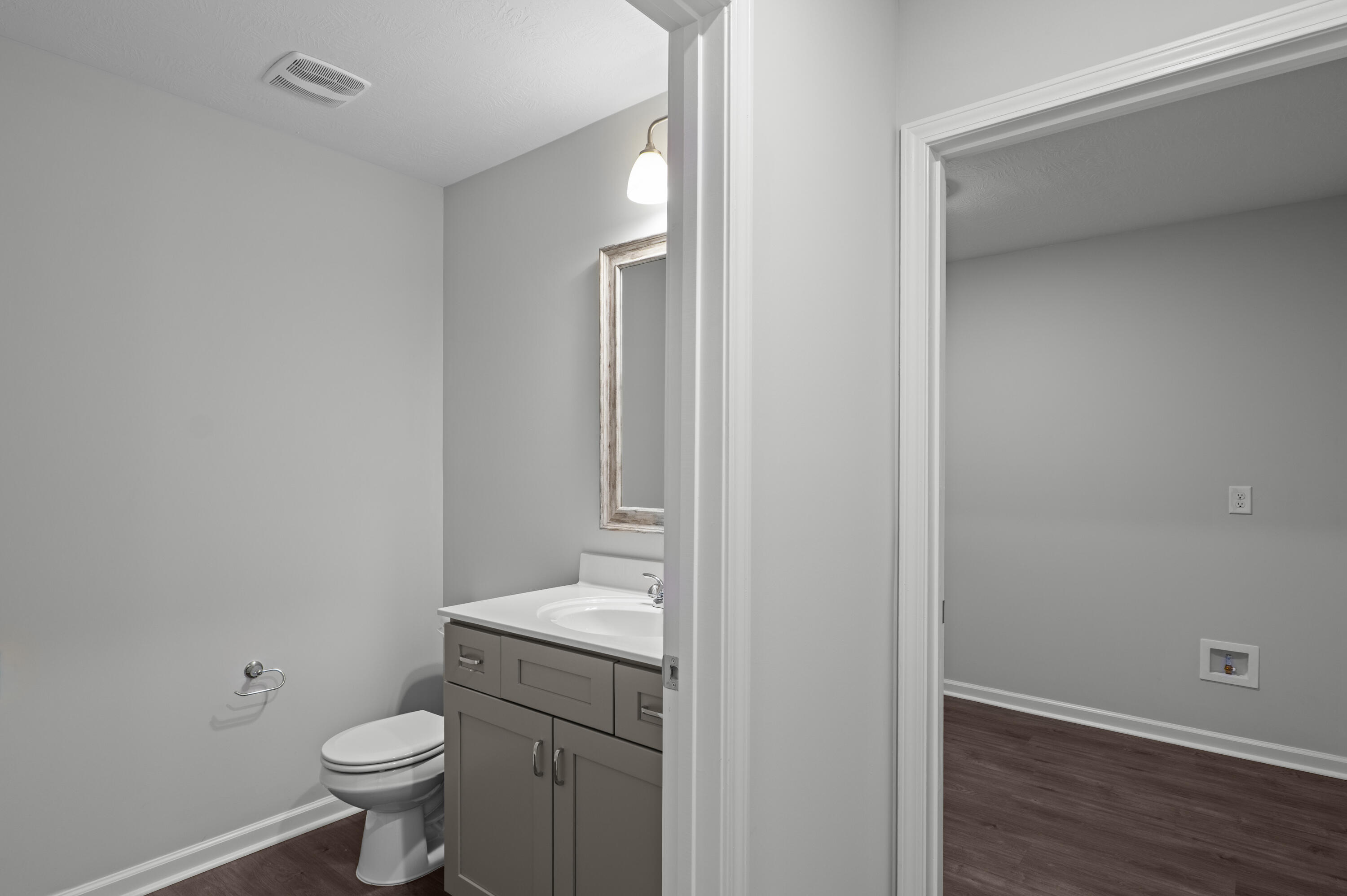 1337 Elbron Drive Augusta, GA 30909 - Photo 13 of 35 Half Bath