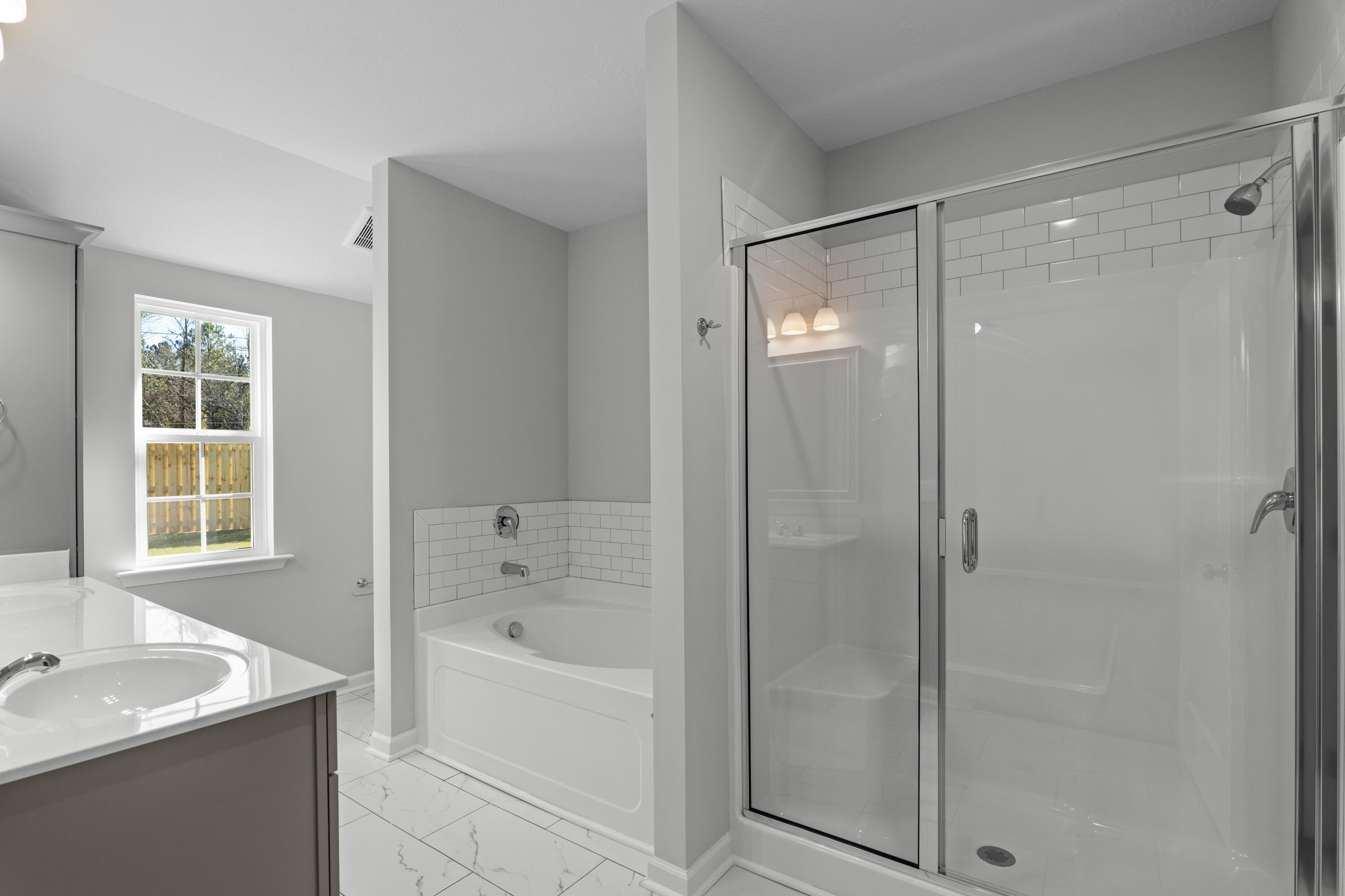 1337 Elbron Drive Augusta, GA 30909 - Photo 17 of 35 Primary Suite Bathroom