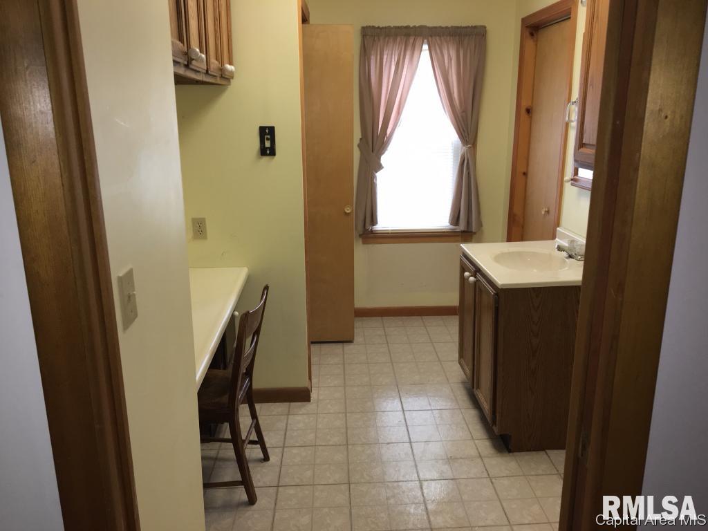 1104 North 8th Street Springfield, IL 62702 - Photo 12 of 24