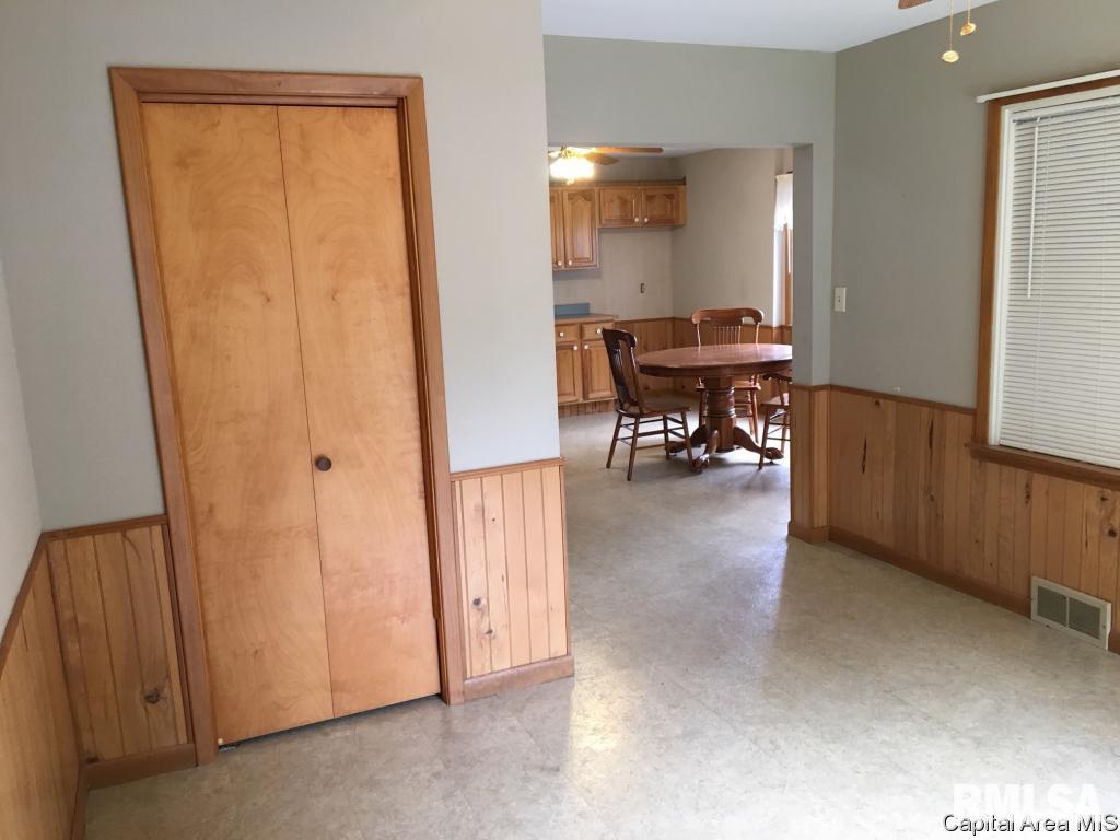 1104 North 8th Street Springfield, IL 62702 - Photo 18 of 24