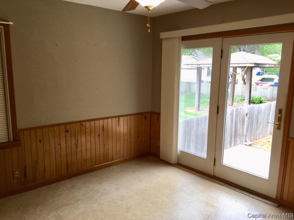 1104 North 8th Street Springfield, IL 62702 - Photo 19 of 24