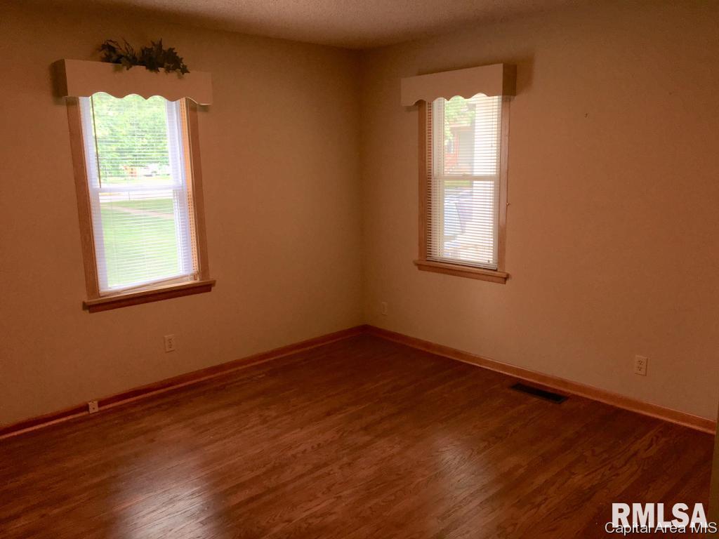 1104 North 8th Street Springfield, IL 62702 - Photo 7 of 24