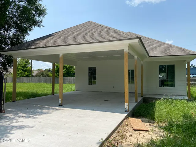 $1,550 | 203 Deerfield Loop, Duson, LA 70529