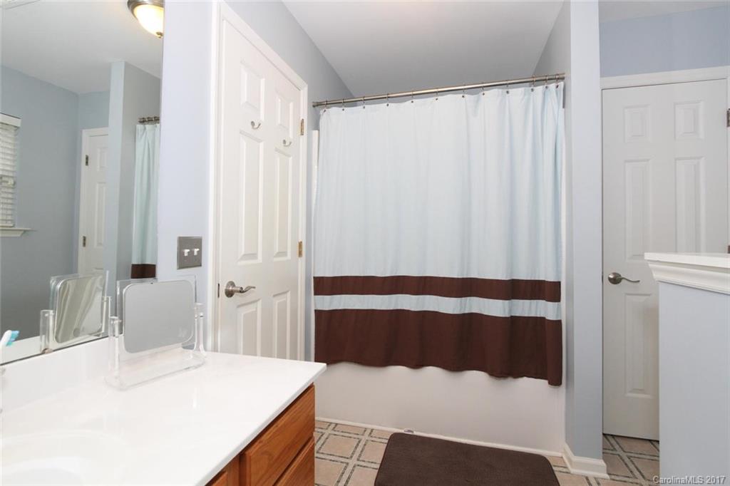 1143 Slate Ridge Road Matthews, NC 28104 - Photo 16 of 23 Gallery Image 16