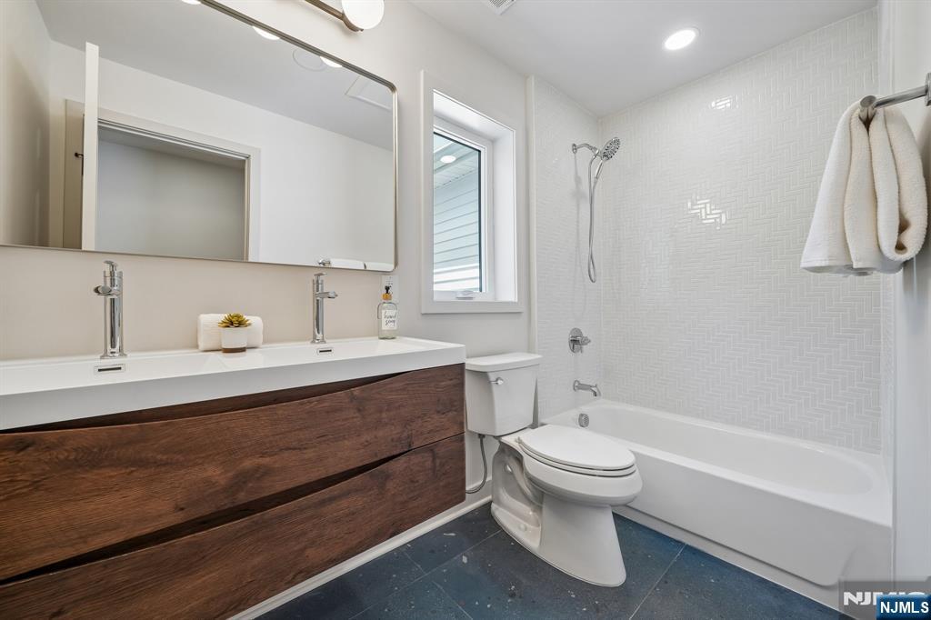 596 White Oak Ridge Road Short Hills, NJ 07078 - Photo 27 of 40 Gallery Image 27