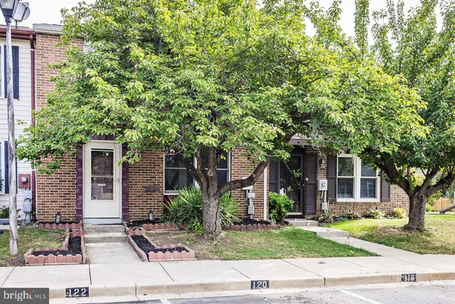 $290,000 | 122 Sandalwood Court, Walkersville, MD 21793