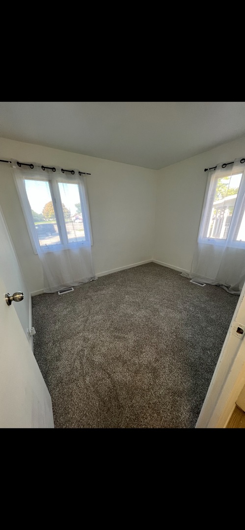9 Belmont Drive Romeoville, IL 60446 - Photo 11 of 27 Gallery Image 11