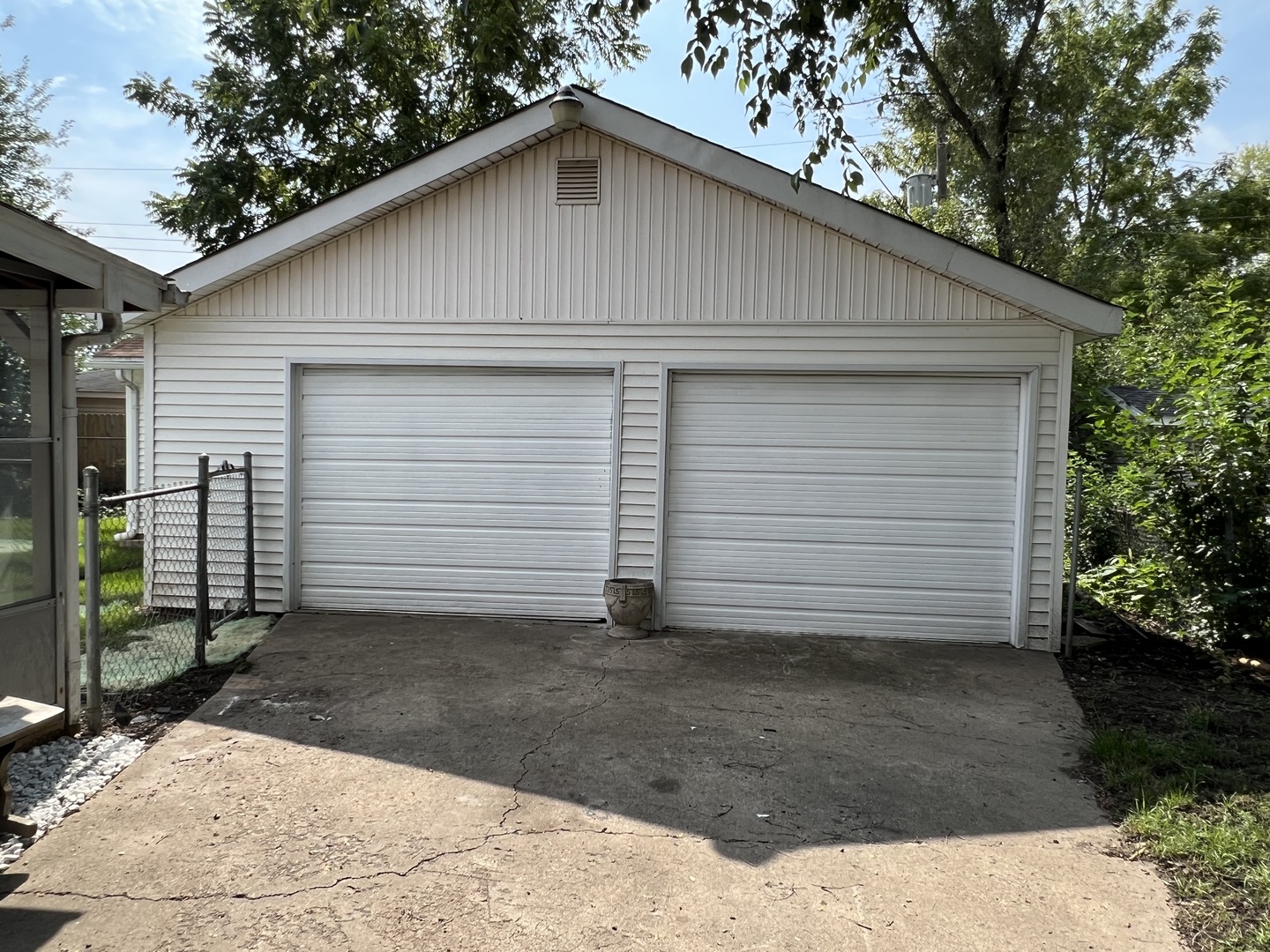 9 Belmont Drive Romeoville, IL 60446 - Photo 23 of 27 Gallery Image 23
