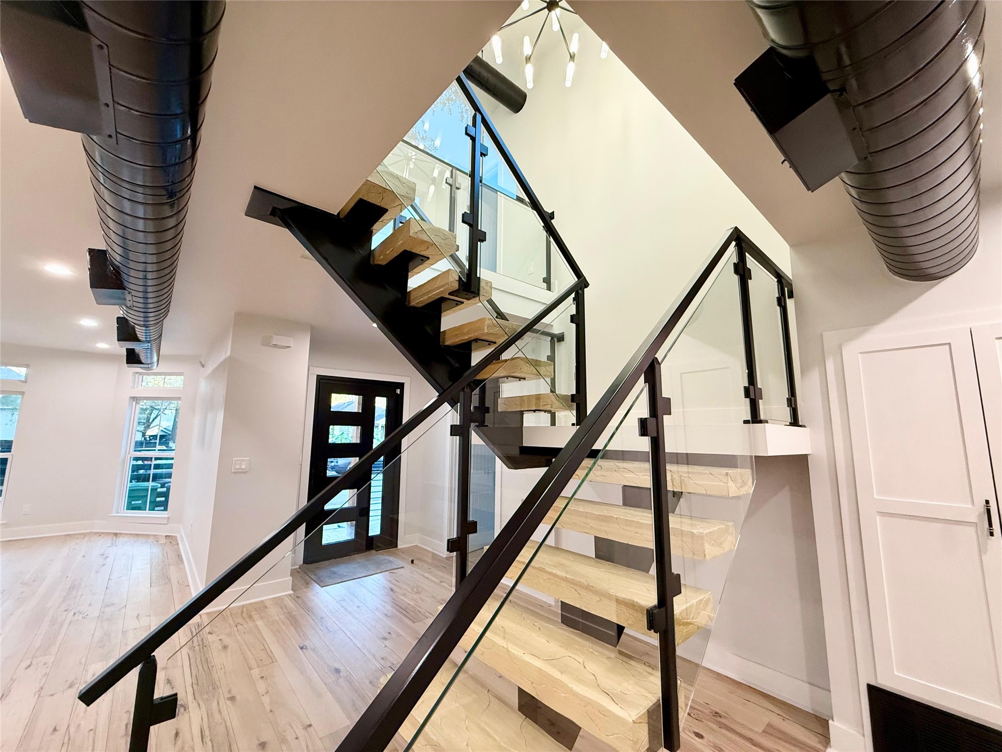 1617 Common Street Houston, TX 77009 - Photo 21 of 47