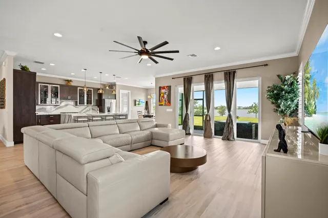 $1,275,000 | 953 Hookline Circle, Loxahatchee, FL 33470