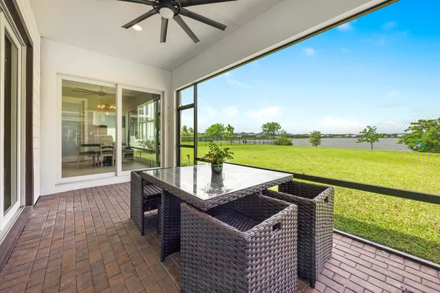 $1,275,000 | 953 Hookline Circle, Loxahatchee, FL 33470