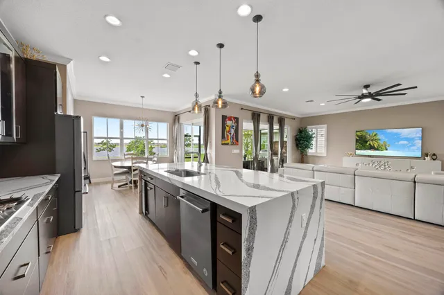 $1,275,000 | 953 Hookline Circle, Loxahatchee, FL 33470