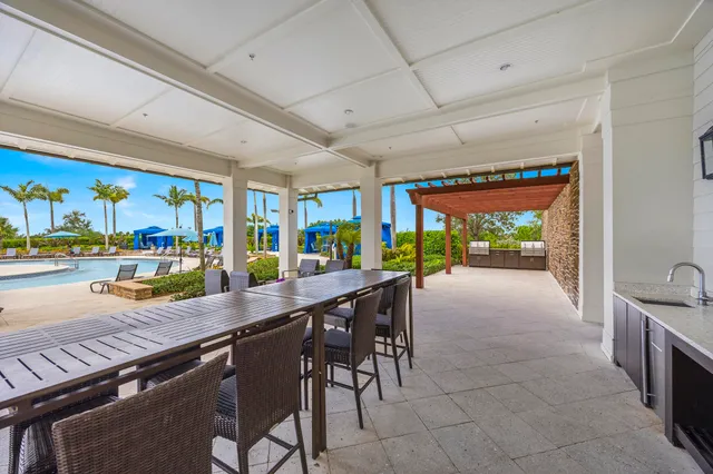 $1,275,000 | 953 Hookline Circle, Loxahatchee, FL 33470