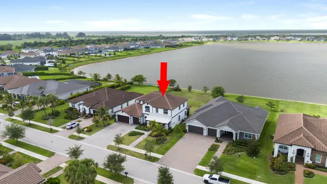 $1,275,000 | 953 Hookline Circle, Loxahatchee, FL 33470