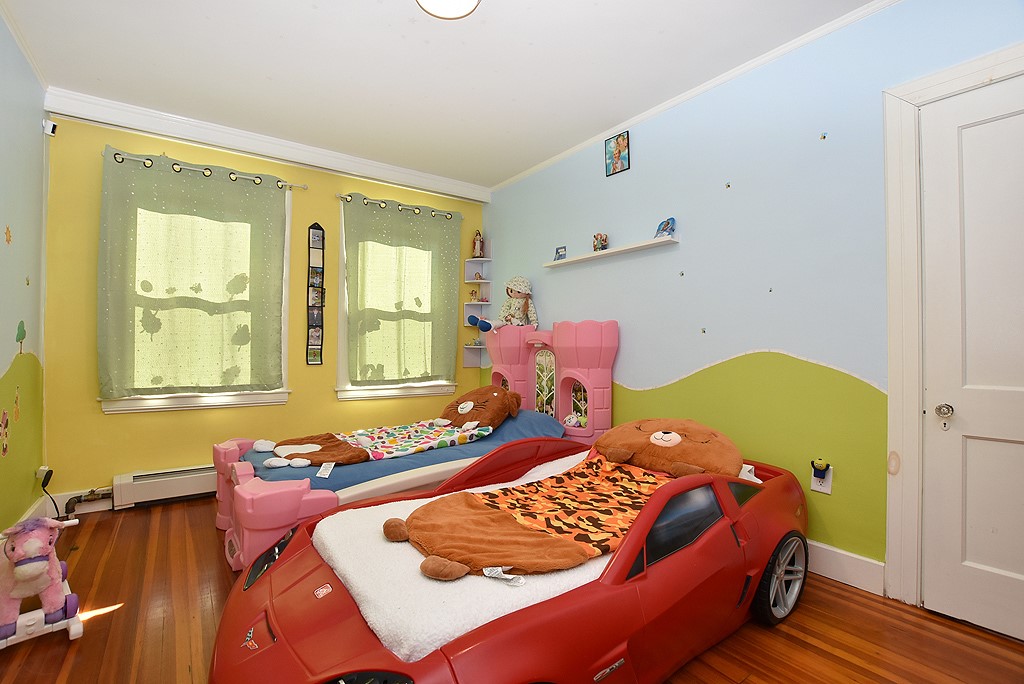 381 Blackstone Street Woonsocket, RI 02895 - Photo 12 of 23 Gallery Image 12