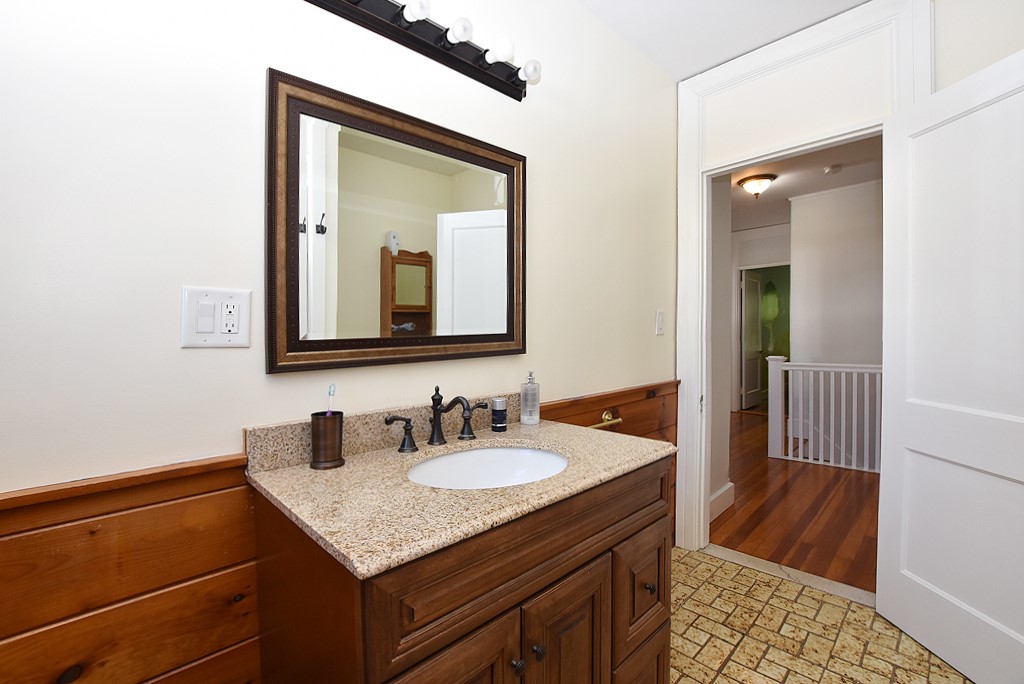 381 Blackstone Street Woonsocket, RI 02895 - Photo 19 of 23 Gallery Image 19