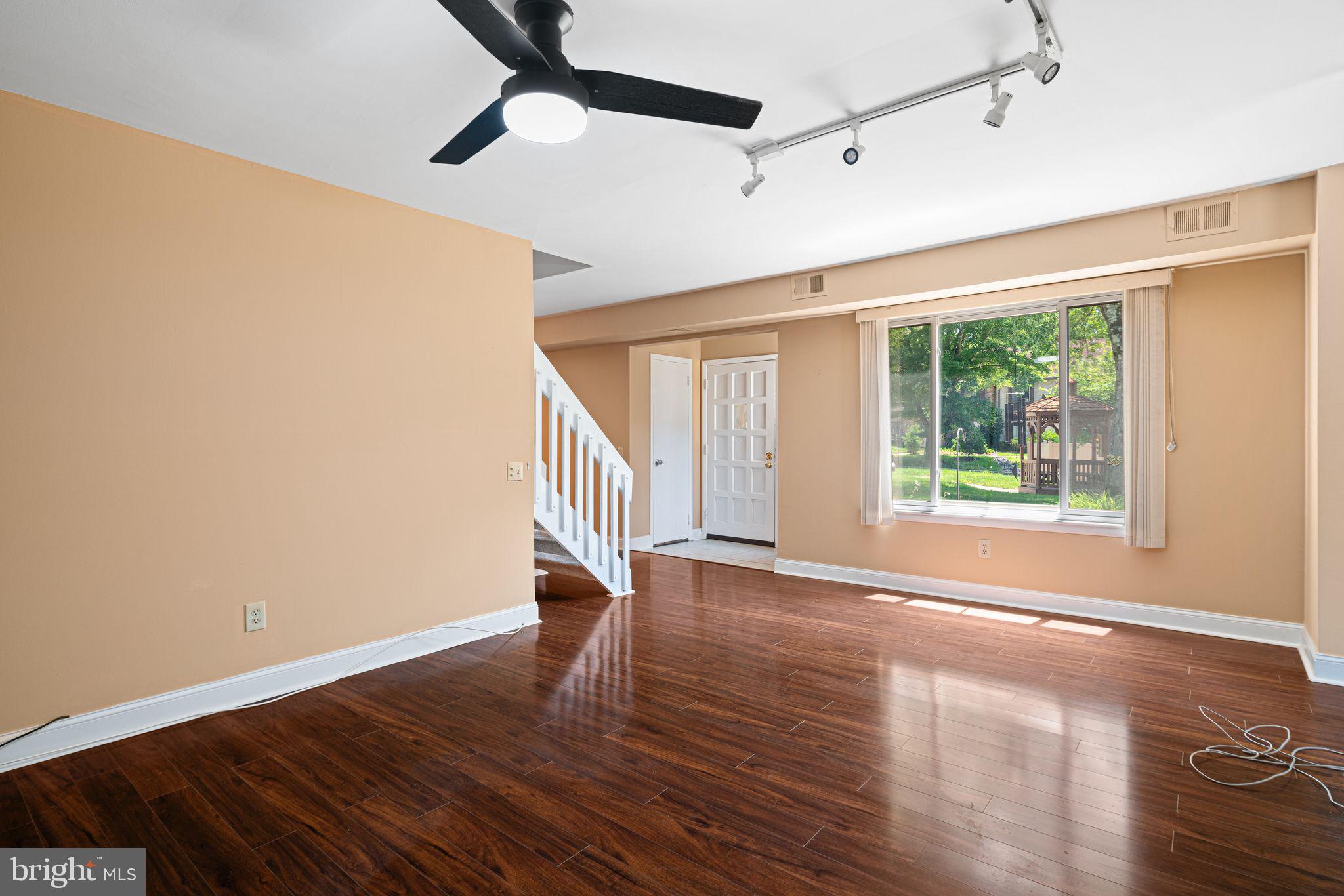 2709 Red Oak Circle Springfield, PA 19064 - Photo 18 of 29 Gallery Image 18