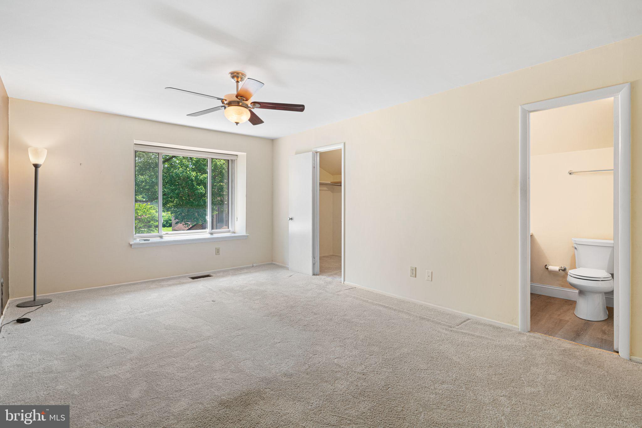 2709 Red Oak Circle Springfield, PA 19064 - Photo 20 of 29 Master Bedroom