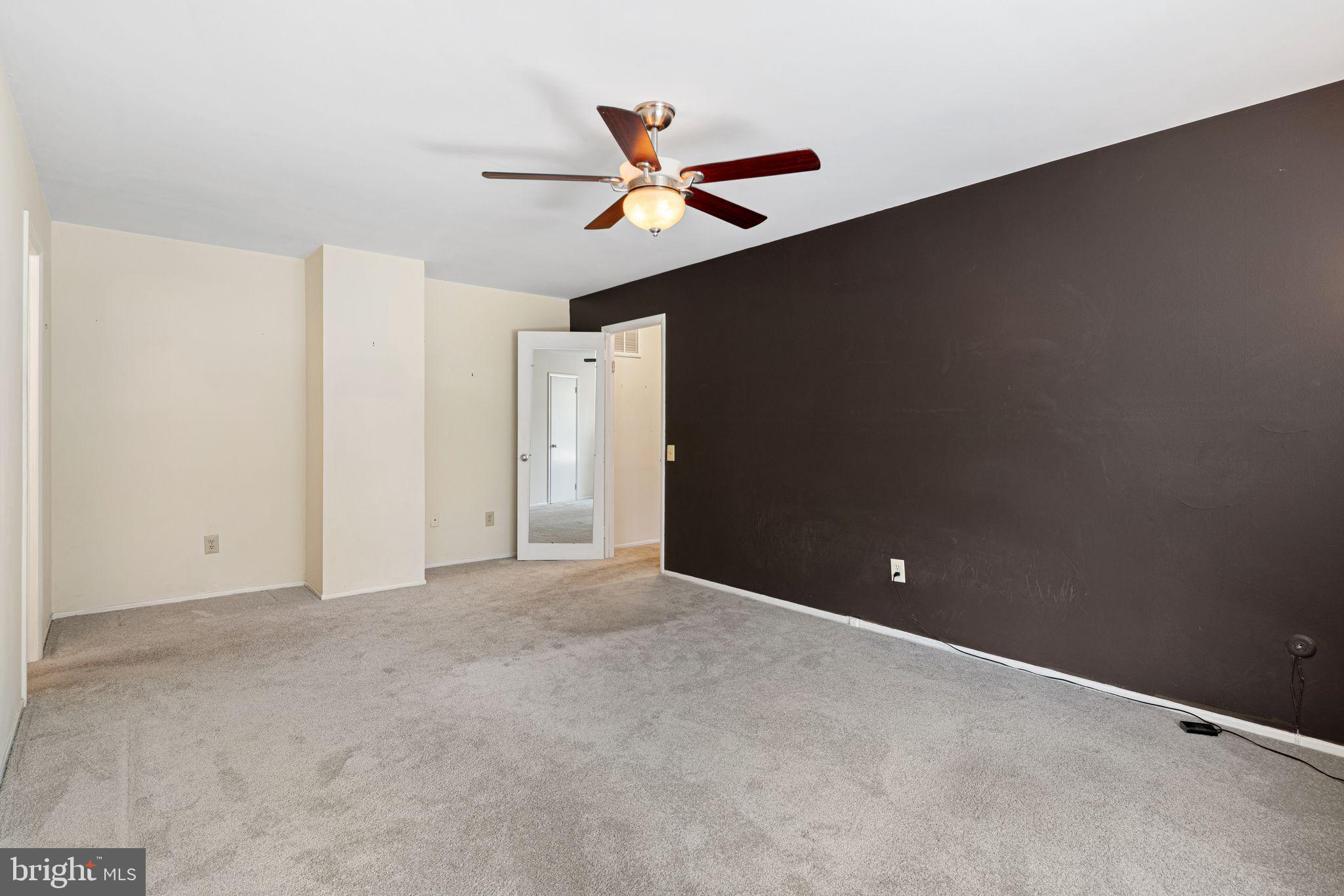 2709 Red Oak Circle Springfield, PA 19064 - Photo 22 of 29 Gallery Image 22
