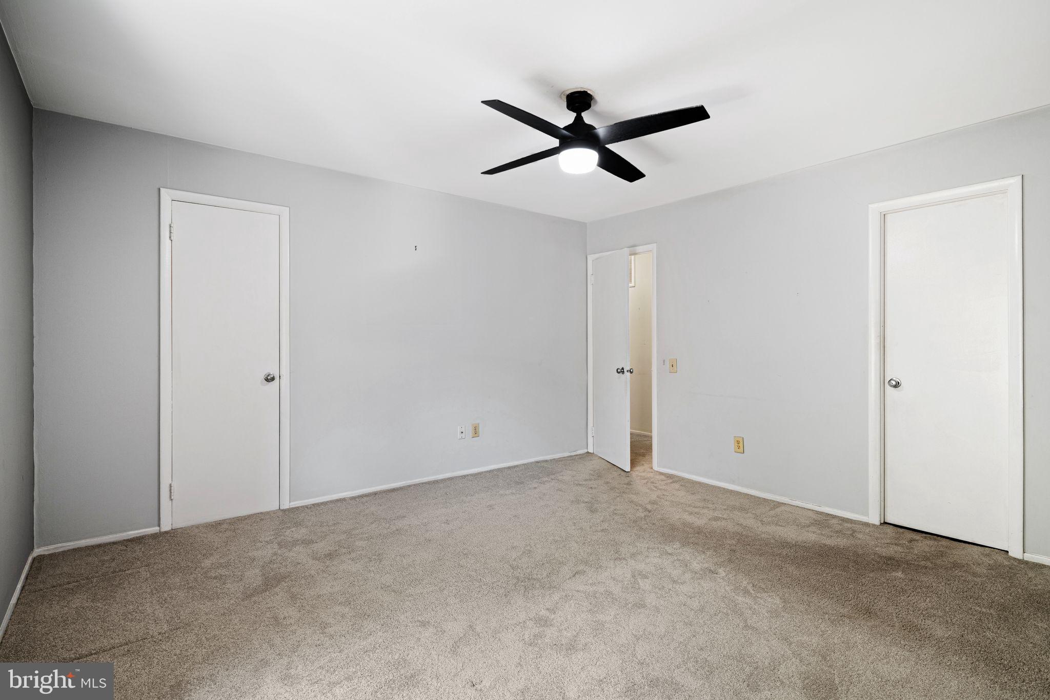 2709 Red Oak Circle Springfield, PA 19064 - Photo 25 of 29 Second Bedroom
