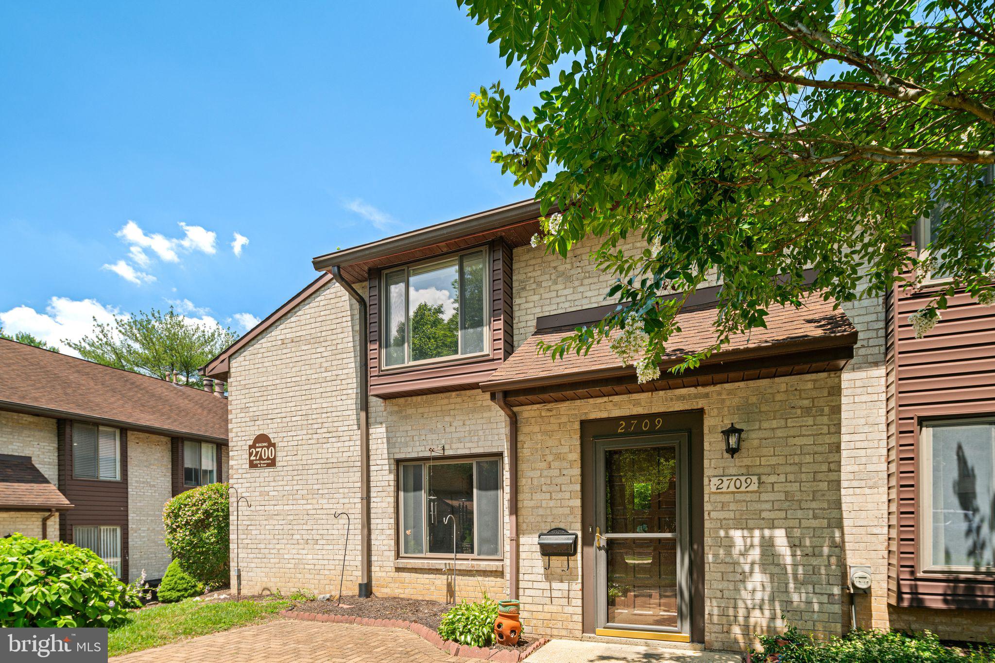 2709 Red Oak Circle Springfield, PA 19064 - Photo 3 of 29 Gallery Image 3