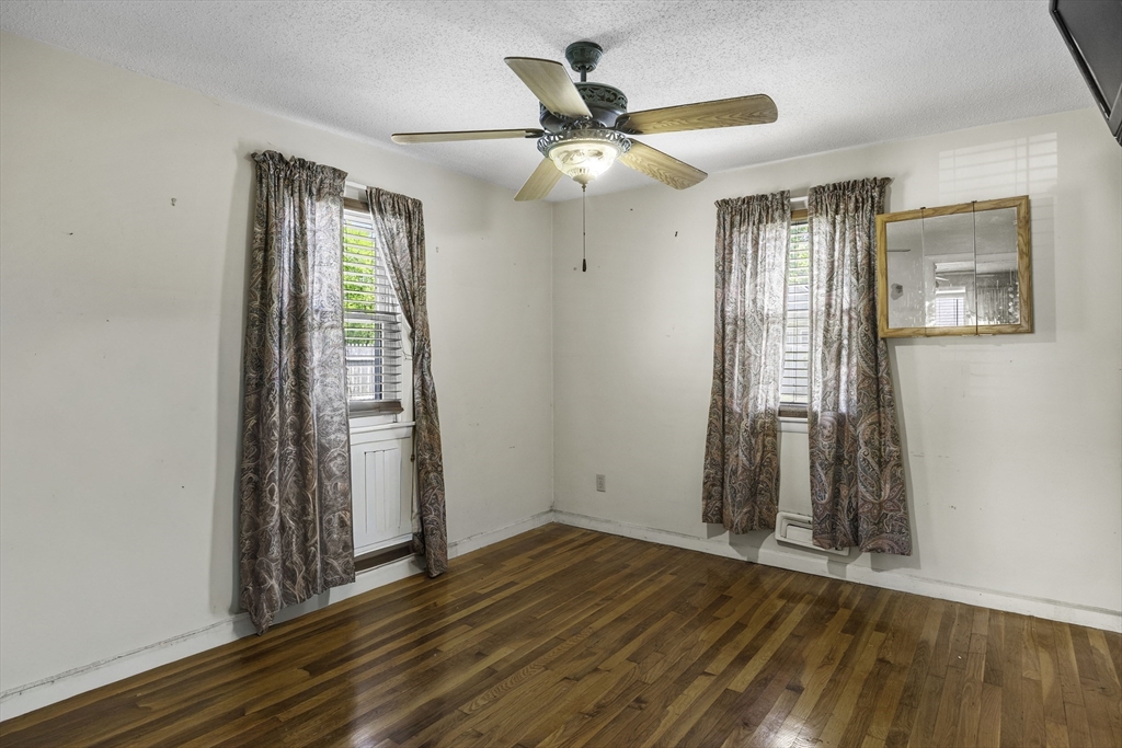 133 Denwall Drive Springfield, MA 01119 - Photo 13 of 27 Gallery Image 13