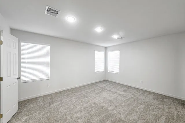 $259,900 | 1005 20th Street, Hempstead, TX 77445