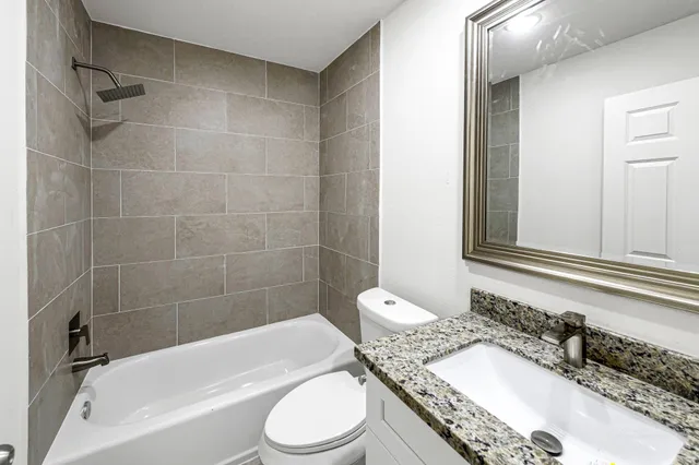 $259,900 | 1005 20th Street, Hempstead, TX 77445