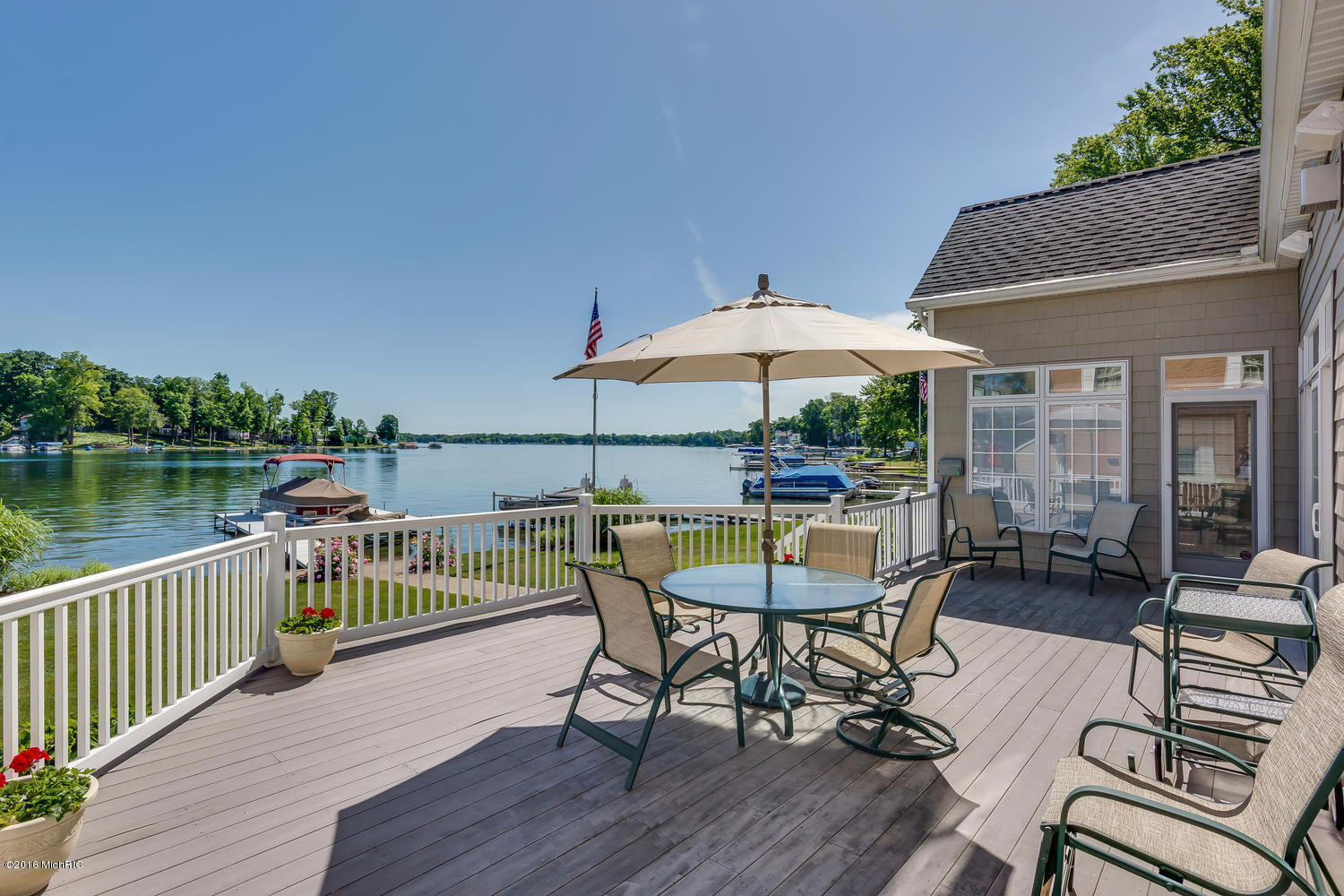 31544 Maple Island Road Dowagiac, MI 49047 - Photo 15 of 44 Deck