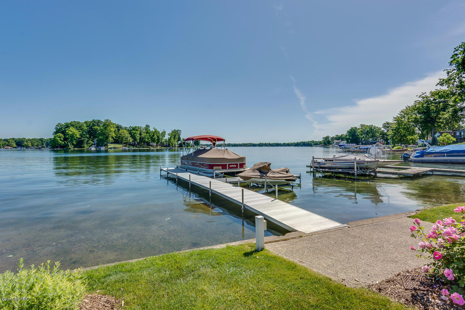 31544 Maple Island Road Dowagiac, MI 49047 - Photo 3 of 44 Private Dock