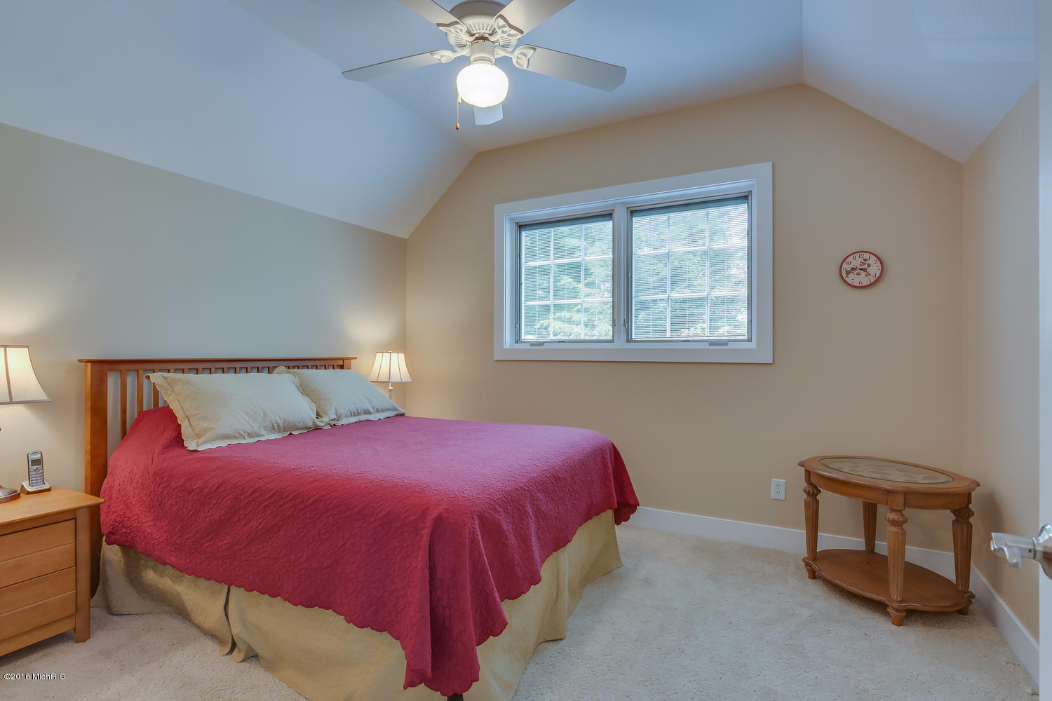 31544 Maple Island Road Dowagiac, MI 49047 - Photo 31 of 44 Guest Accommodations