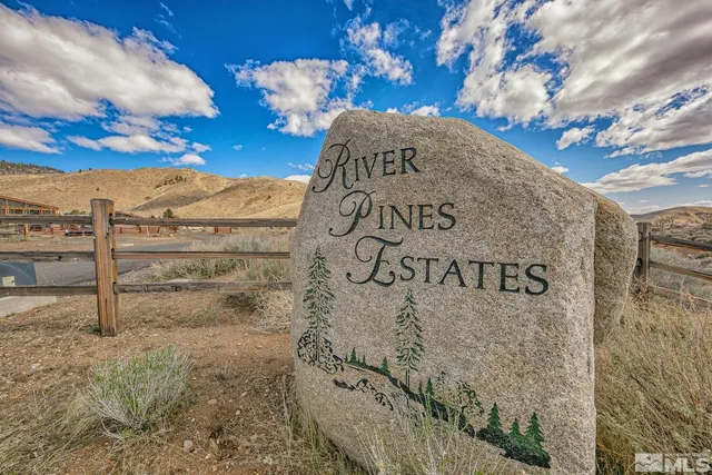 a view of a sign board