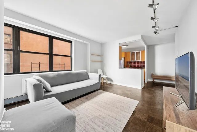 $750,000 | 330 3rd Avenue, Unit 5B | Kips Bay