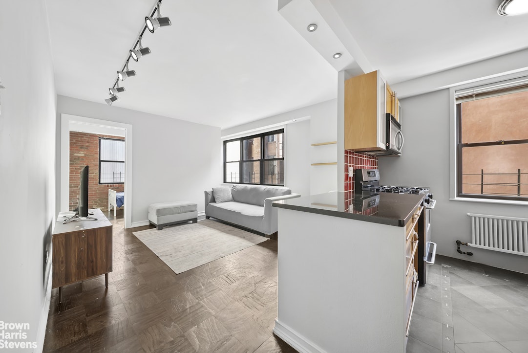 330 3rd Avenue, Unit 5B Manhattan, NY 10010 - Photo 4 of 14